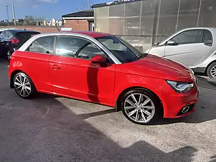 Used 2010 Audi A1 Sport Red - Interior and Exterior details 3
