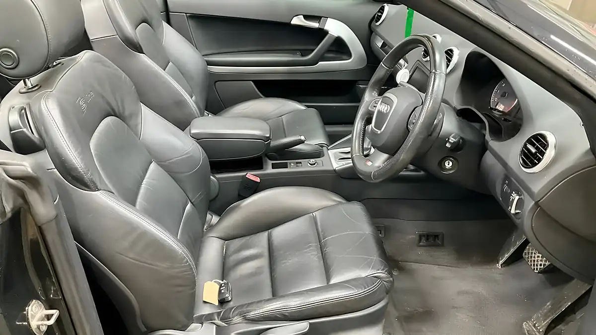 Used 2010 Audi A3 Cabriolet S Line Black - Interior and Exterior details 10
