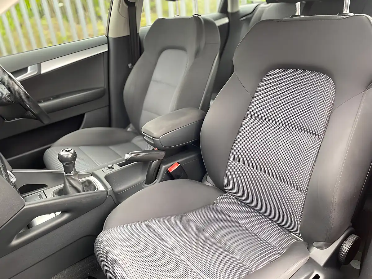 Used 2010 Audi A3 Sport Red - Interior and Exterior details 6