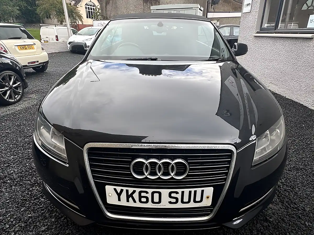 Used 2010 Audi A3 Technik Black - Interior and Exterior details 3