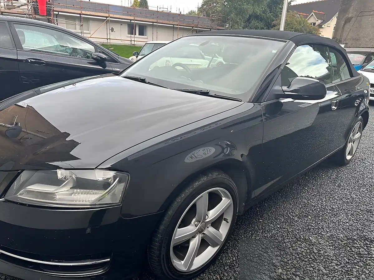 Used 2010 Audi A3 Technik Black - Interior and Exterior details 4