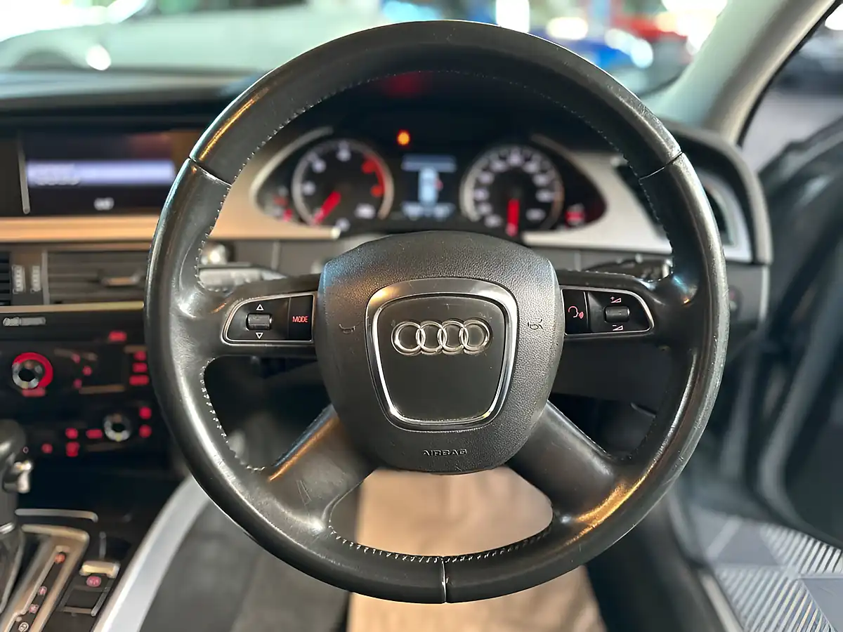 Used 2010 Audi A4 Avant Executive Se Grey - Interior and Exterior details 20
