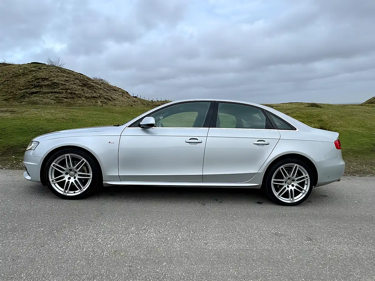 Used 2010 Audi A4 S Line Special Edition Silver - Interior and Exterior details 15