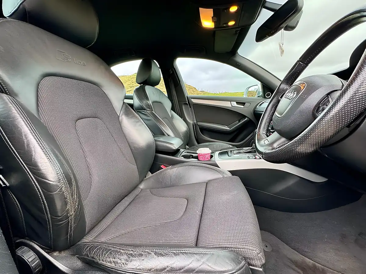 Used 2010 Audi A4 S Line Special Edition Silver - Interior and Exterior details 19