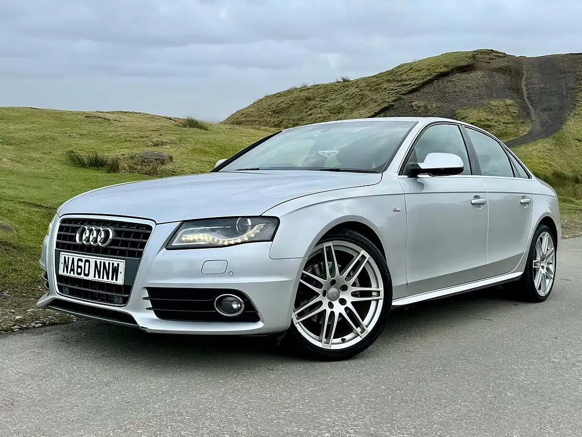 Used 2010 Audi A4 S Line Special Edition Silver - Interior and Exterior details 4