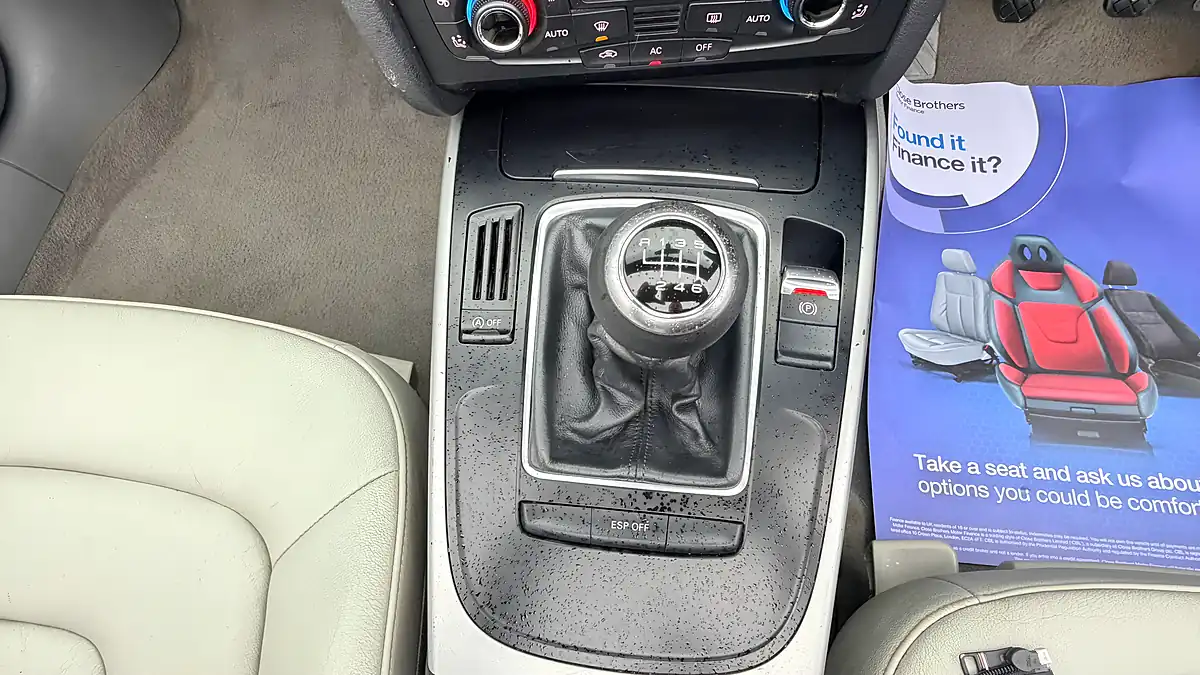 Used 2010 Audi A5 Cabriolet Se Blue - Interior and Exterior details 14