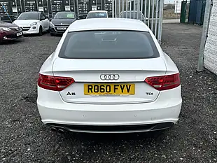Used 2010 Audi A5 S Line White - Interior and Exterior details 4