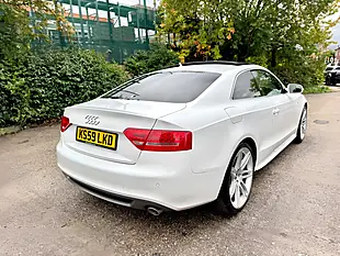 Used 2010 Audi A5 S Line White - Interior and Exterior details 7