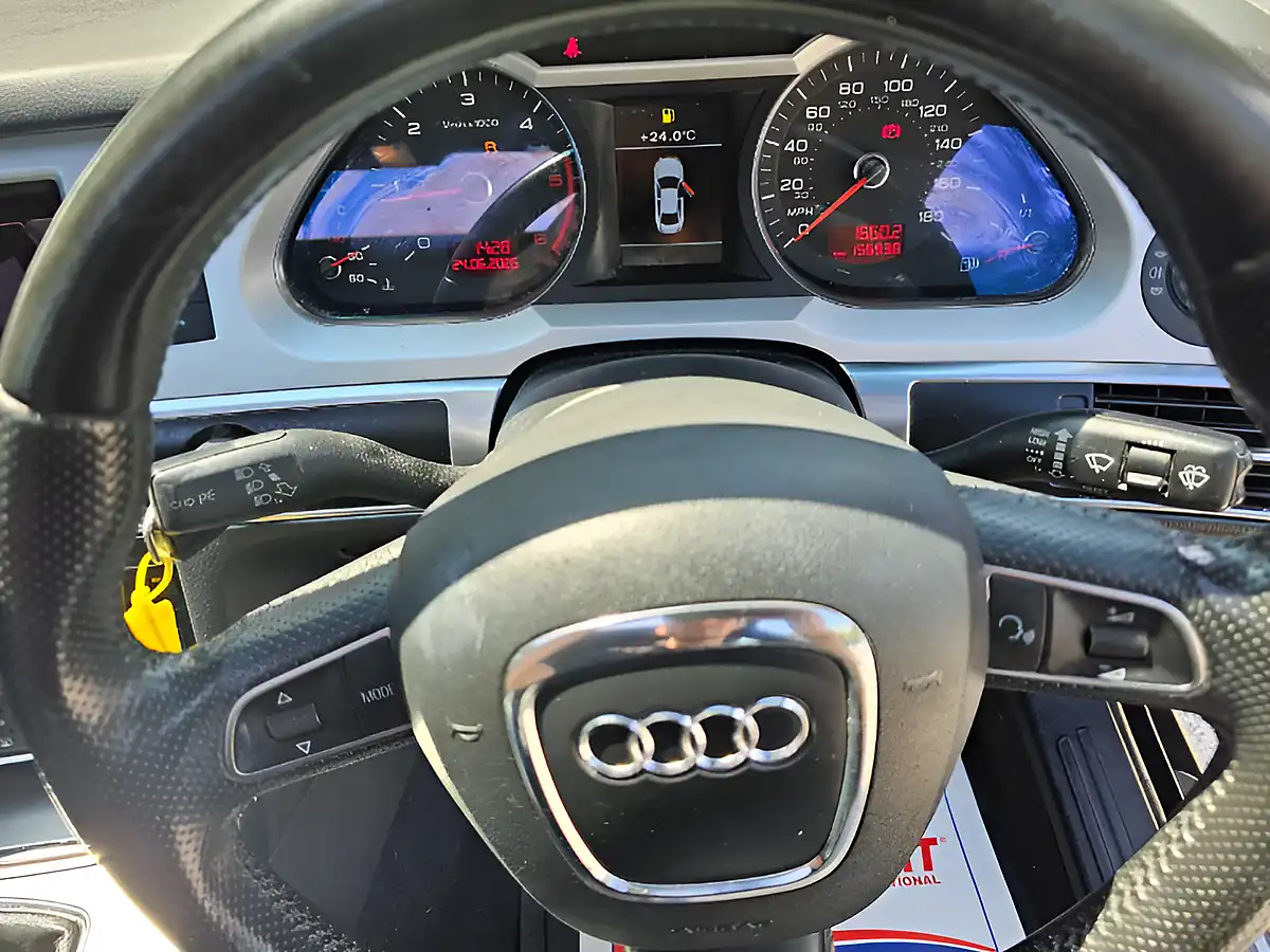 Used 2010 Audi A6 Saloon S Line Special Edition Black - Interior and Exterior details 9