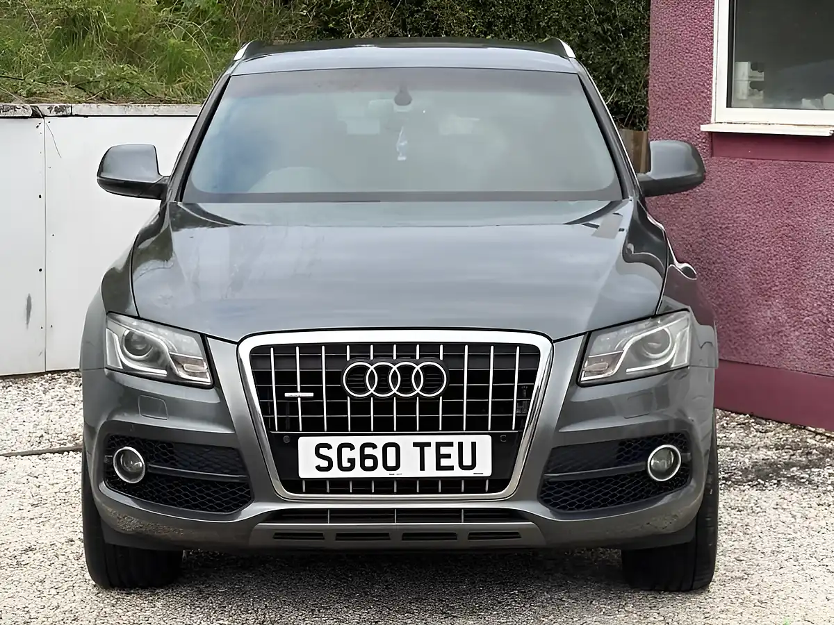 Used 2010 Audi Q5 S Line Grey - Interior and Exterior details 7