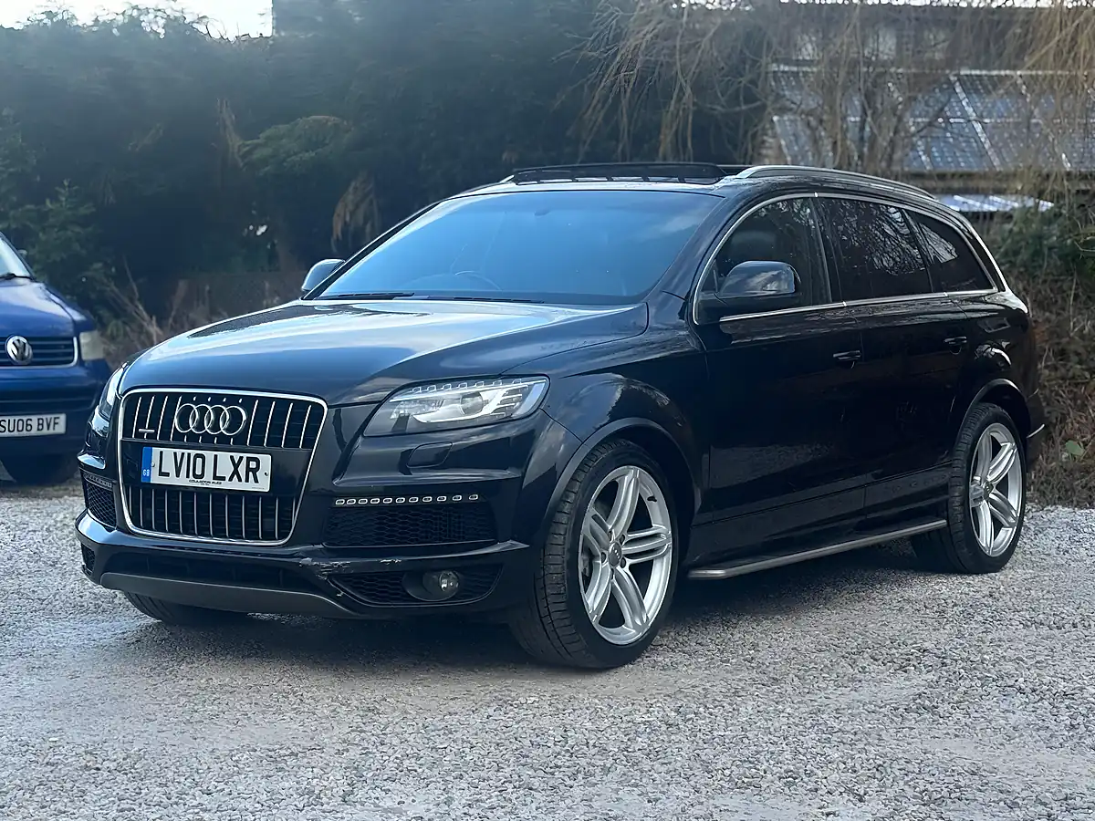 Used 2010 Audi Q7 S Line Black - Interior and Exterior details 6