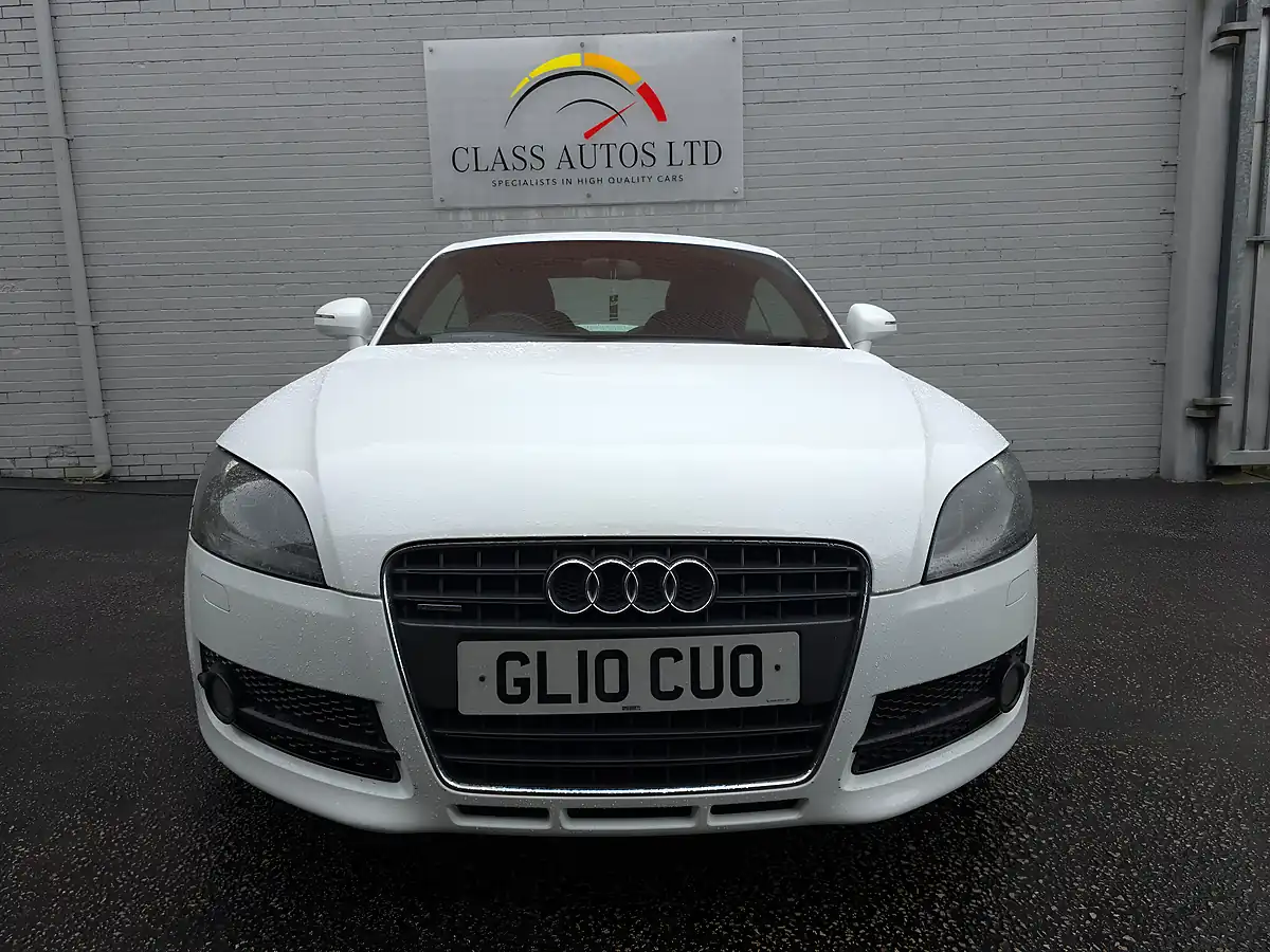 Used 2010 Audi Tt Quattro White - Interior and Exterior details 2