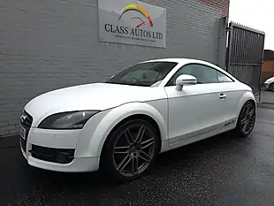 Used 2010 Audi Tt Quattro White - Interior and Exterior details 7