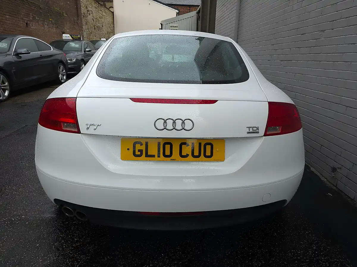 Used 2010 Audi Tt Quattro White - Interior and Exterior details 9