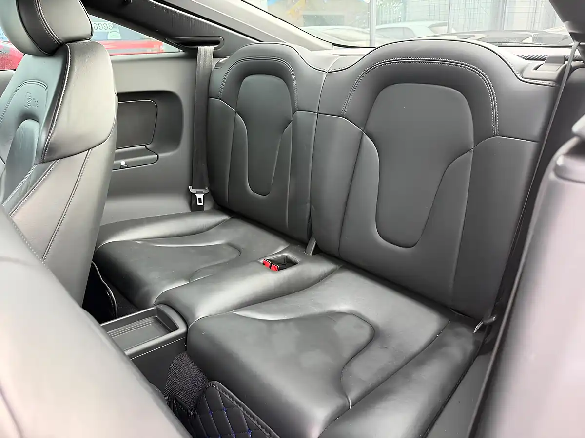 Used 2010 Audi Tt S Line Black - Interior and Exterior details 18