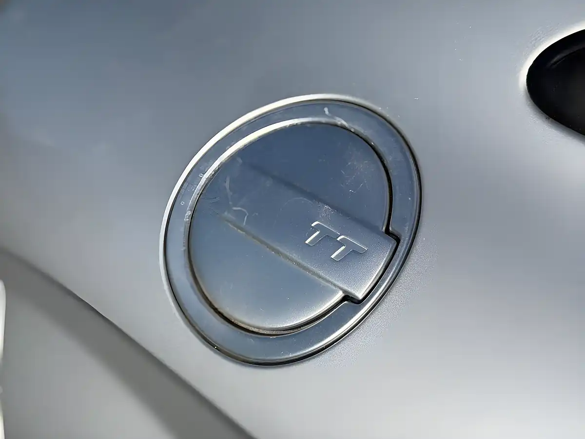 Used 2010 Audi Tt S Line Silver - Interior and Exterior details 20