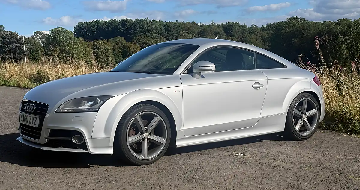 Used 2010 Audi Tt S Line Silver - Interior and Exterior details 4