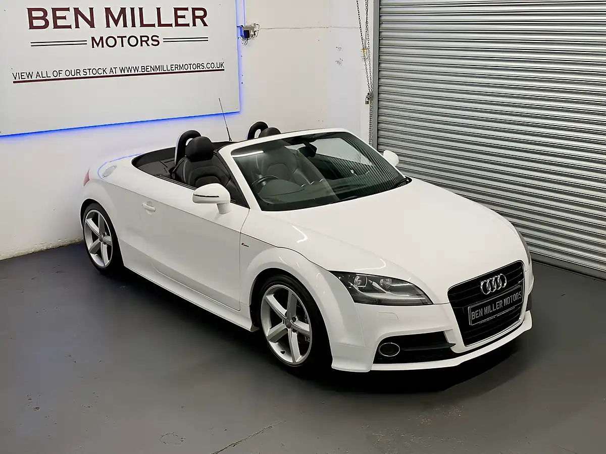 Used 2010 Audi Tt S Line White - Interior and Exterior details 6
