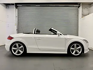 Used 2010 Audi Tt S Line White - Interior and Exterior details 7