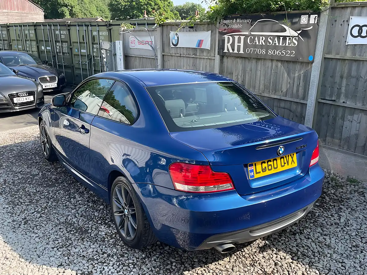 Used 2010 BMW 1 Series M Sport Blue - Interior and Exterior details 14