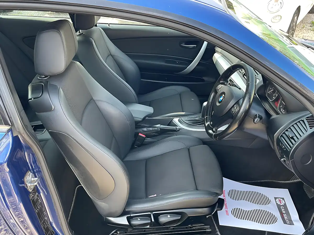 Used 2010 BMW 1 Series M Sport Blue - Interior and Exterior details 3