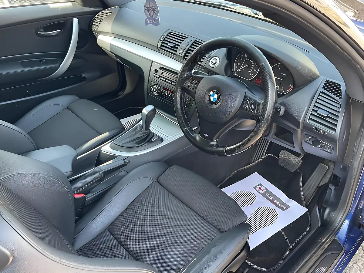 Used 2010 BMW 1 Series M Sport Blue - Interior and Exterior details 8