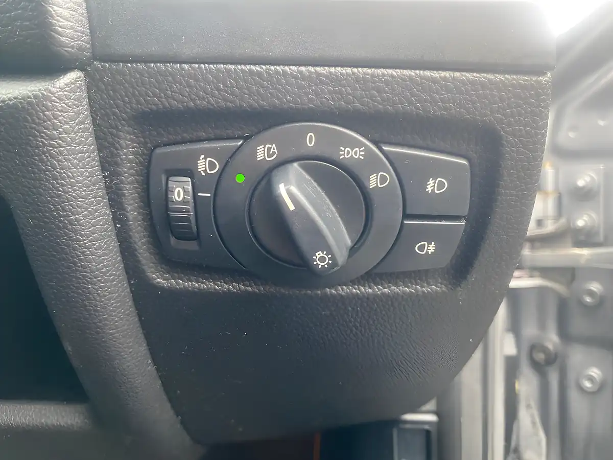 Used 2010 BMW 1 Series M Sport Grey - Interior and Exterior details 14