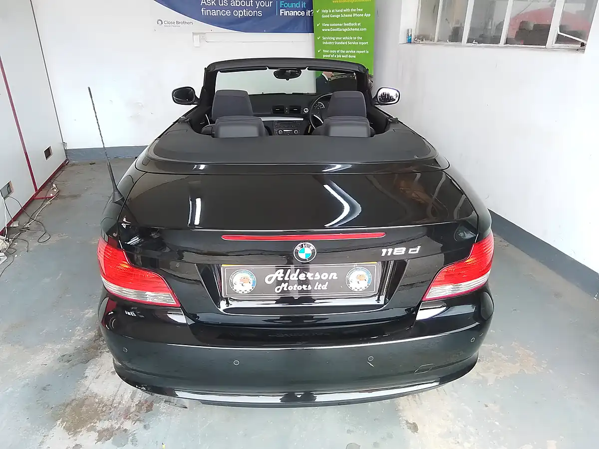 Used 2010 BMW 1 Series Se Black - Interior and Exterior details 6