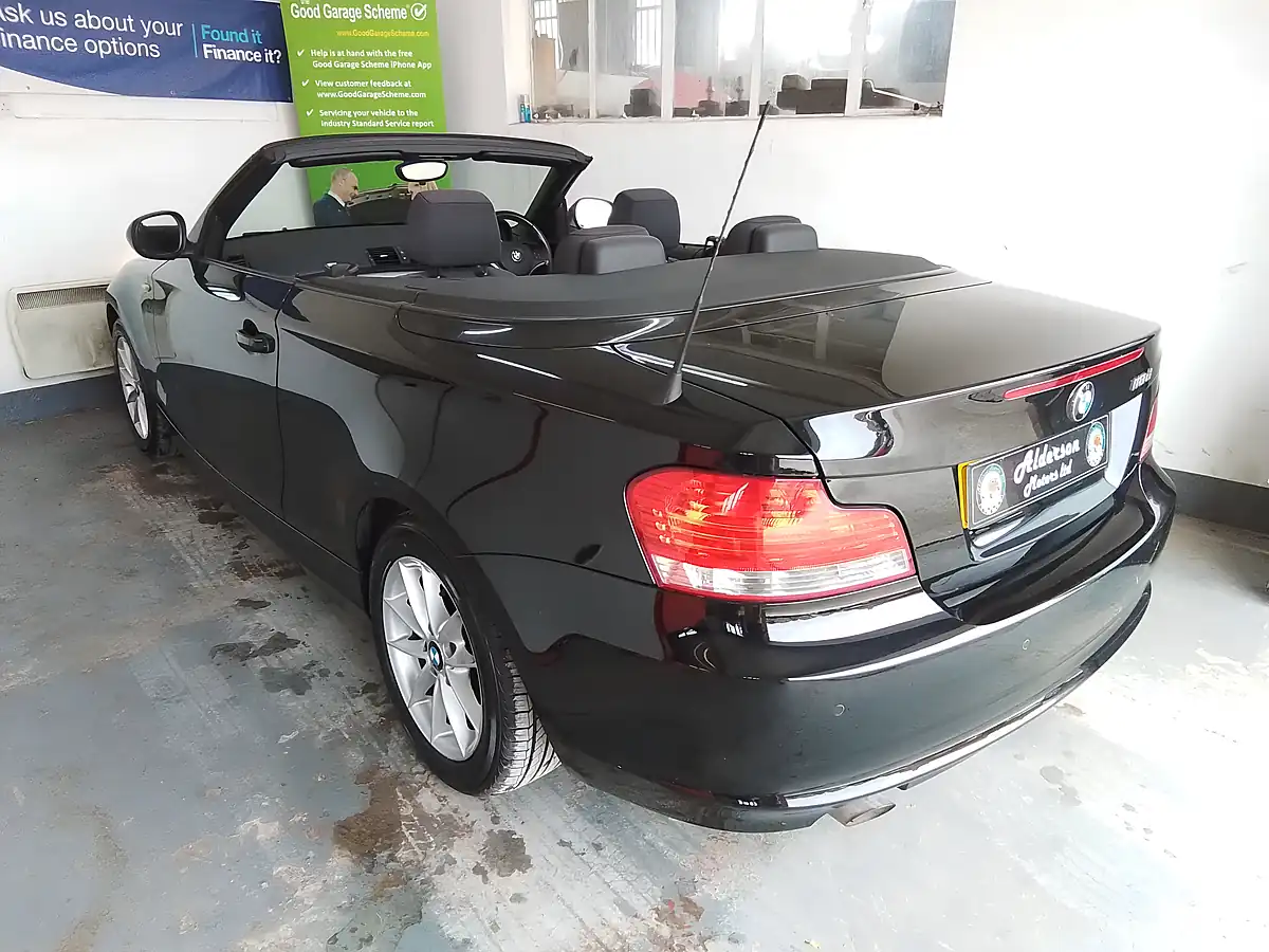 Used 2010 BMW 1 Series Se Black - Interior and Exterior details 7