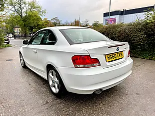 Used 2010 BMW 1 Series Se White - Interior and Exterior details 5