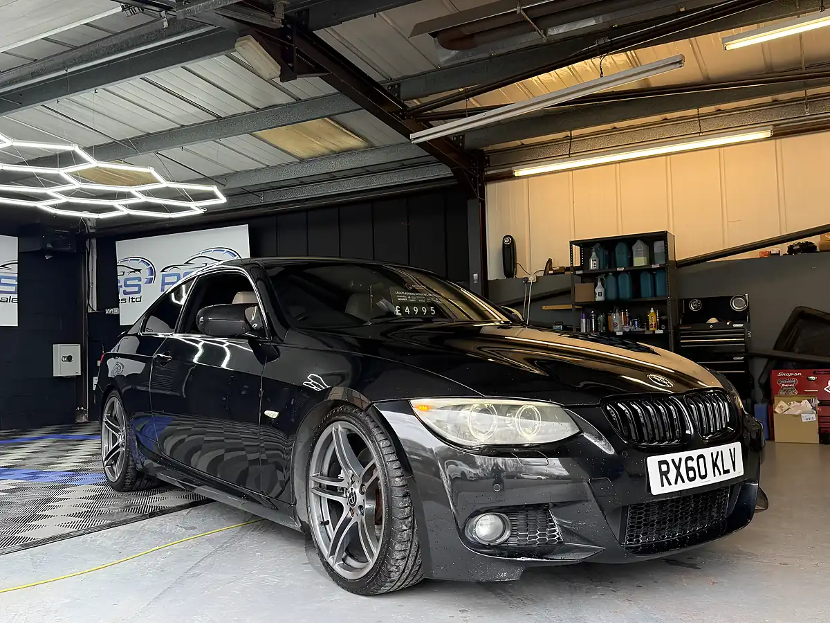 Used 2010 BMW 3 Series M Sport Black - Interior and Exterior details 10