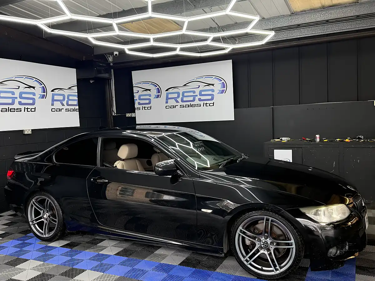 Used 2010 BMW 3 Series M Sport Black - Interior and Exterior details 2