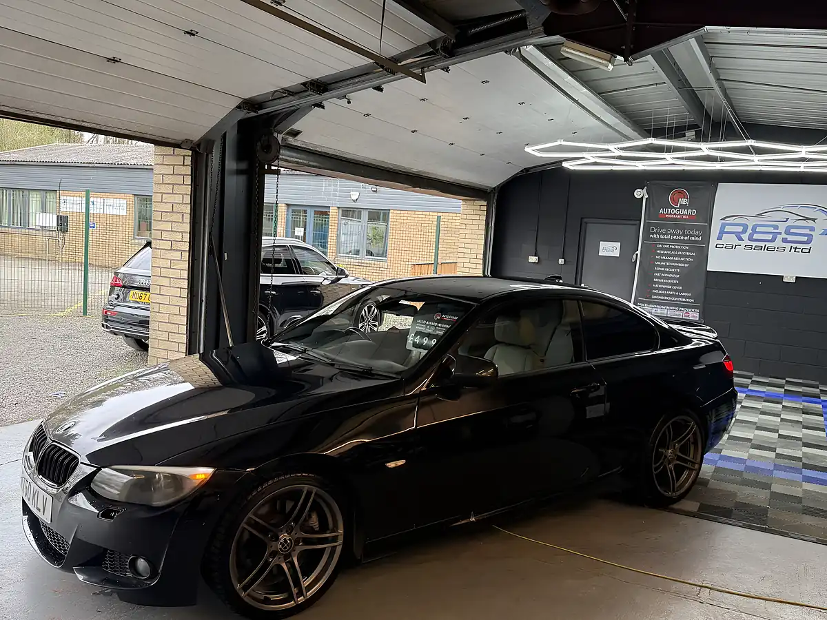 Used 2010 BMW 3 Series M Sport Black - Interior and Exterior details 8