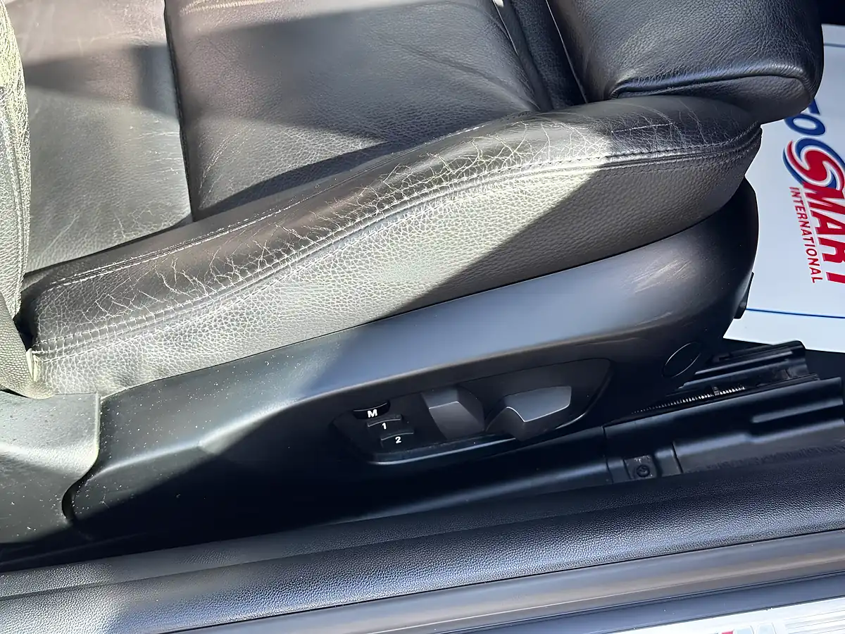 Used 2010 BMW 3 Series M Sport Silver - Interior and Exterior details 12