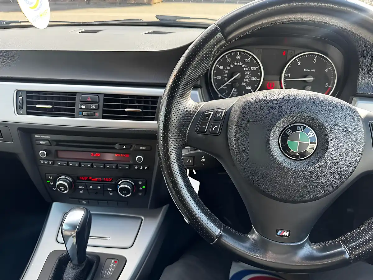 Used 2010 BMW 3 Series M Sport Silver - Interior and Exterior details 13