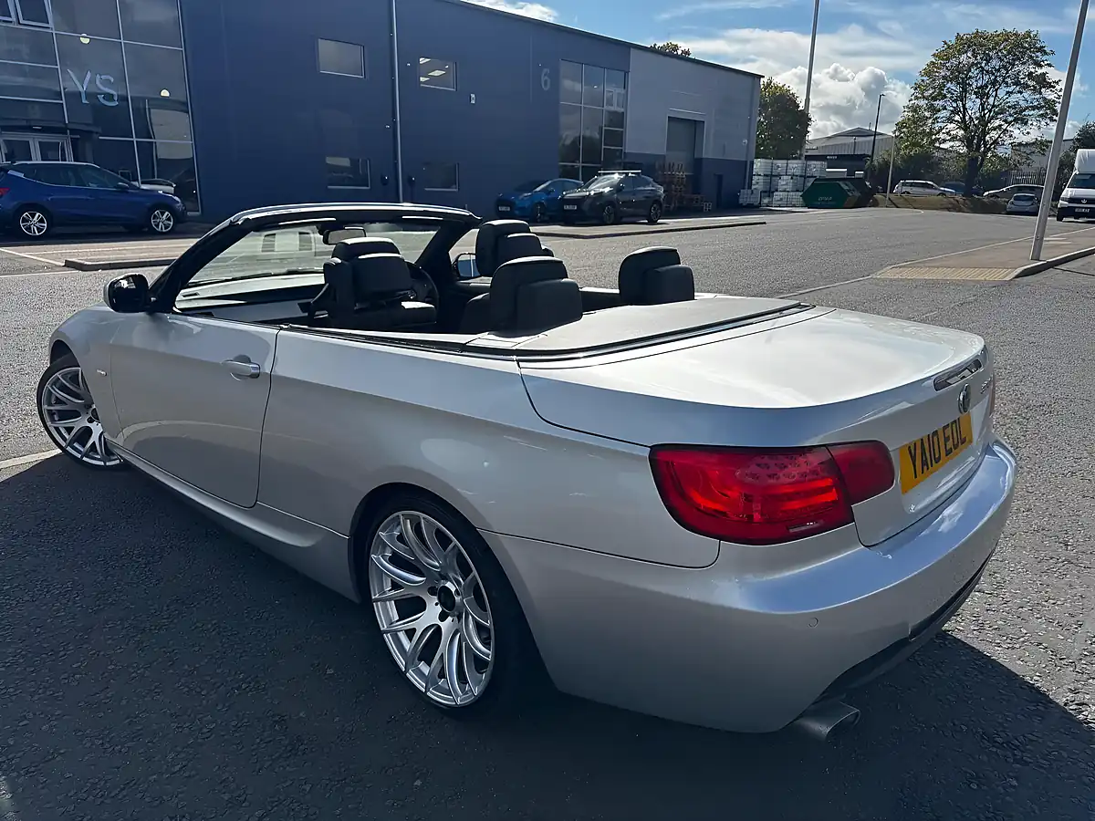 Used 2010 BMW 3 Series M Sport Silver - Interior and Exterior details 16