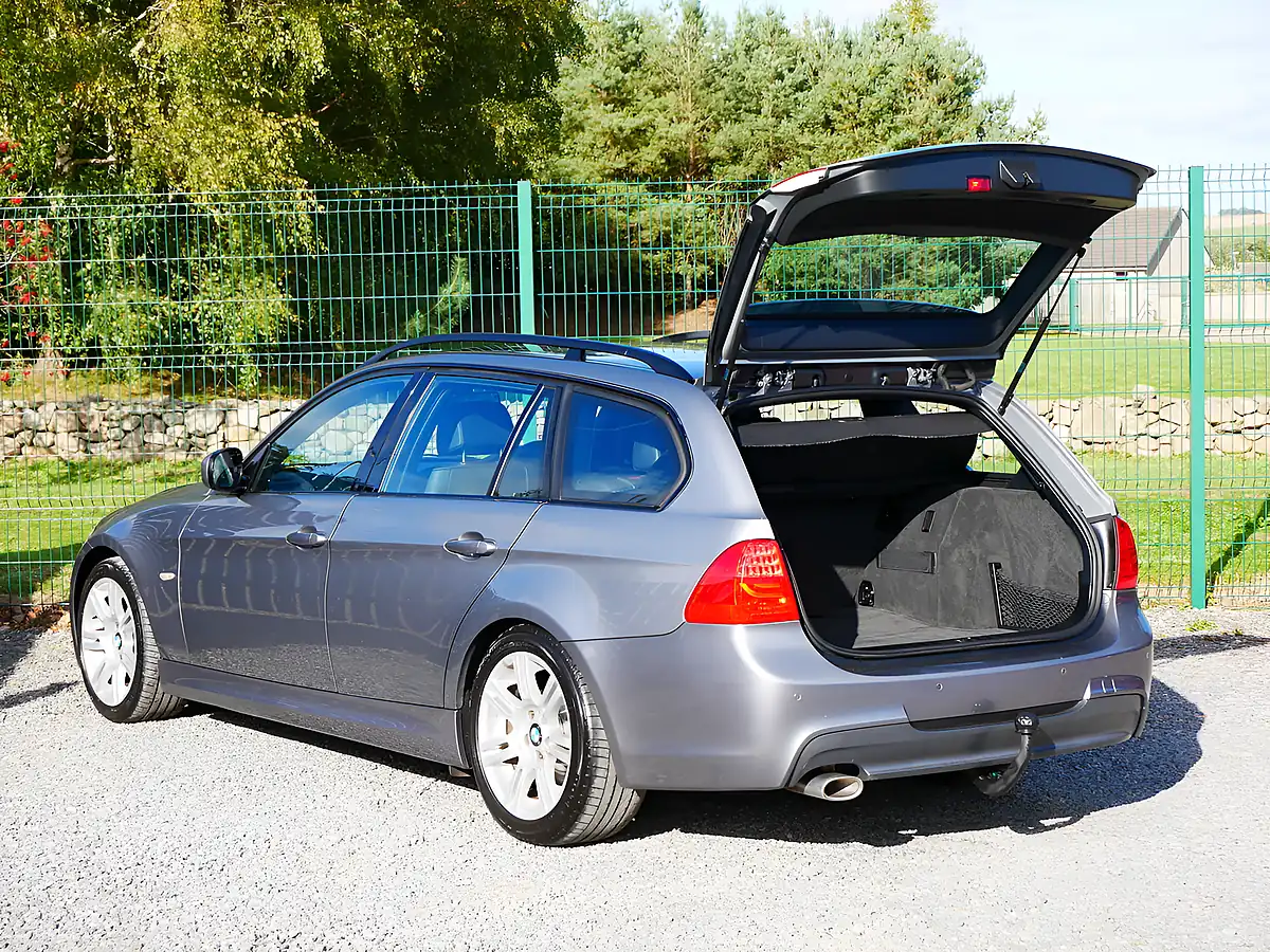 Used 2010 BMW 3 Series M Sport Touring Space Grey - Interior and Exterior details 12