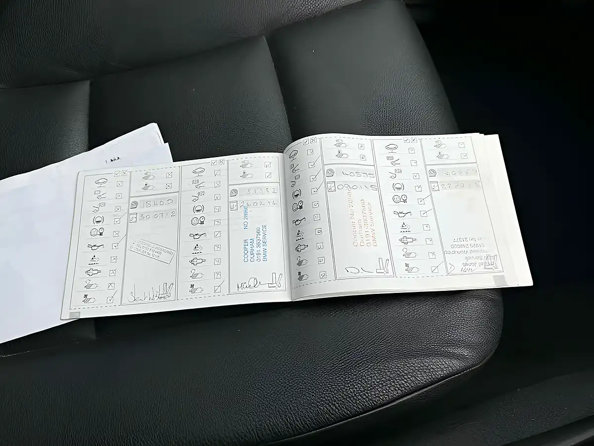 Used 2010 BMW 5 Series Se - Interior and Exterior details 19