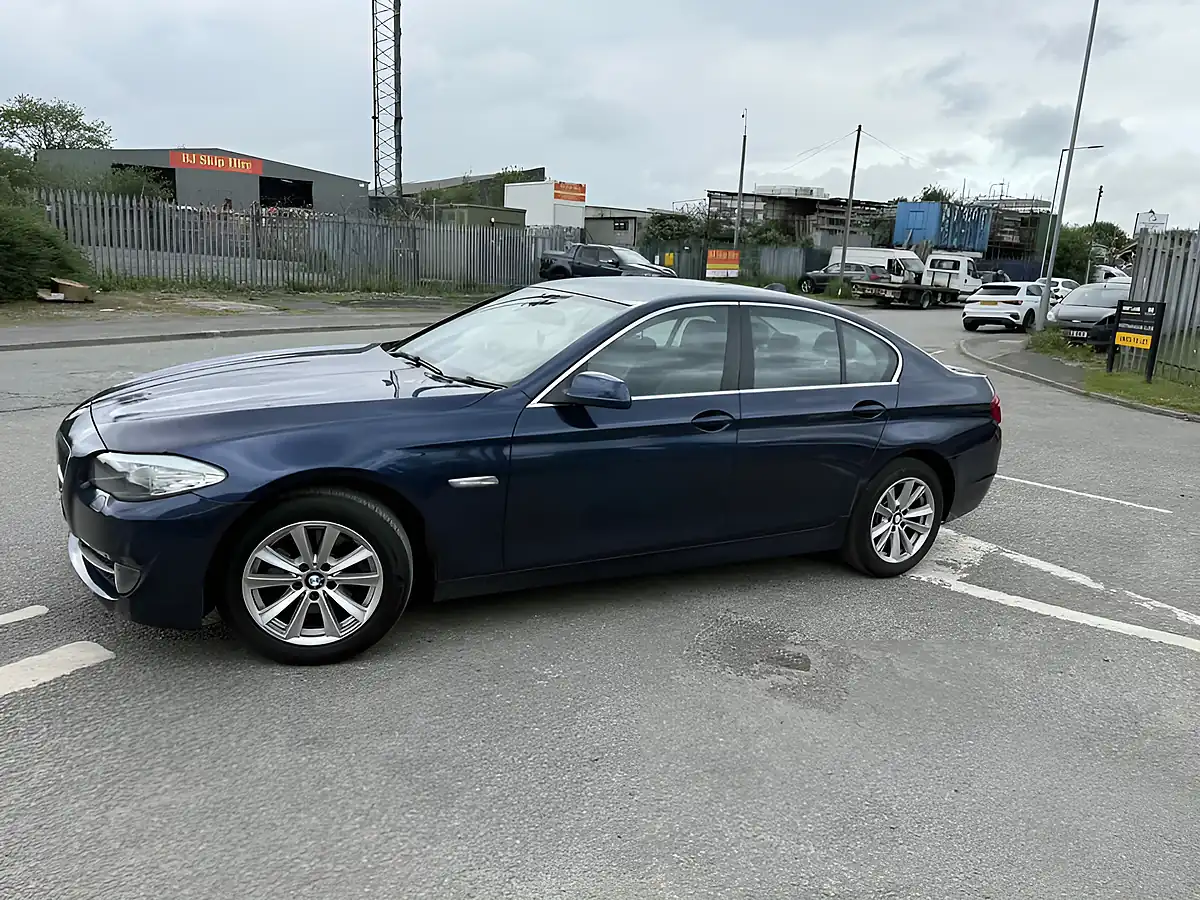 Used 2010 BMW 5 Series Se - Interior and Exterior details 7