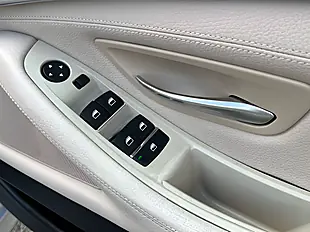 Used 2010 BMW 5 Series Se Titanium Silver - Interior and Exterior details 15