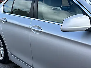 Used 2010 BMW 5 Series Se Titanium Silver - Interior and Exterior details 17