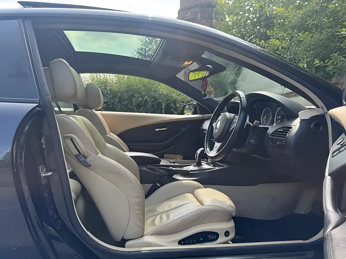 Used 2010 BMW 6 Series Sport Black - Interior and Exterior details 13