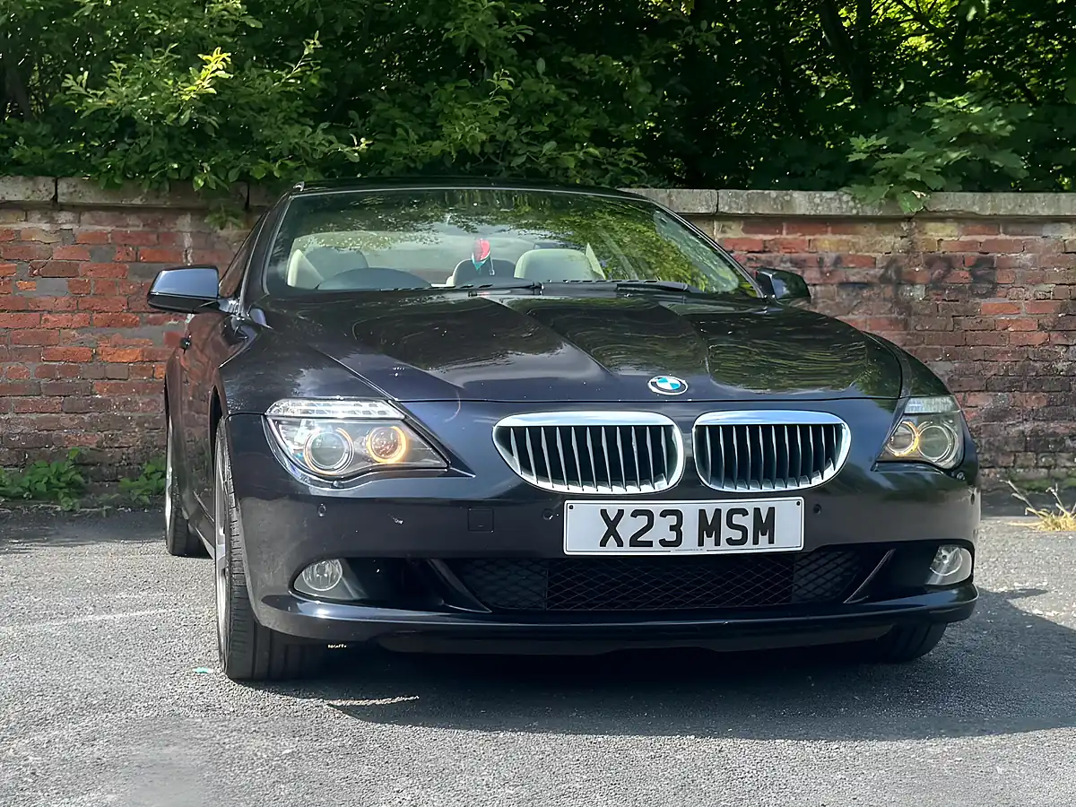 Used 2010 BMW 6 Series Sport Black - Interior and Exterior details 14