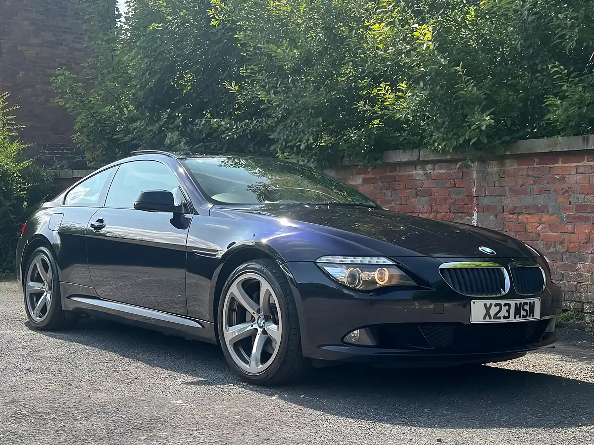 Used 2010 BMW 6 Series Sport Black - Interior and Exterior details 7