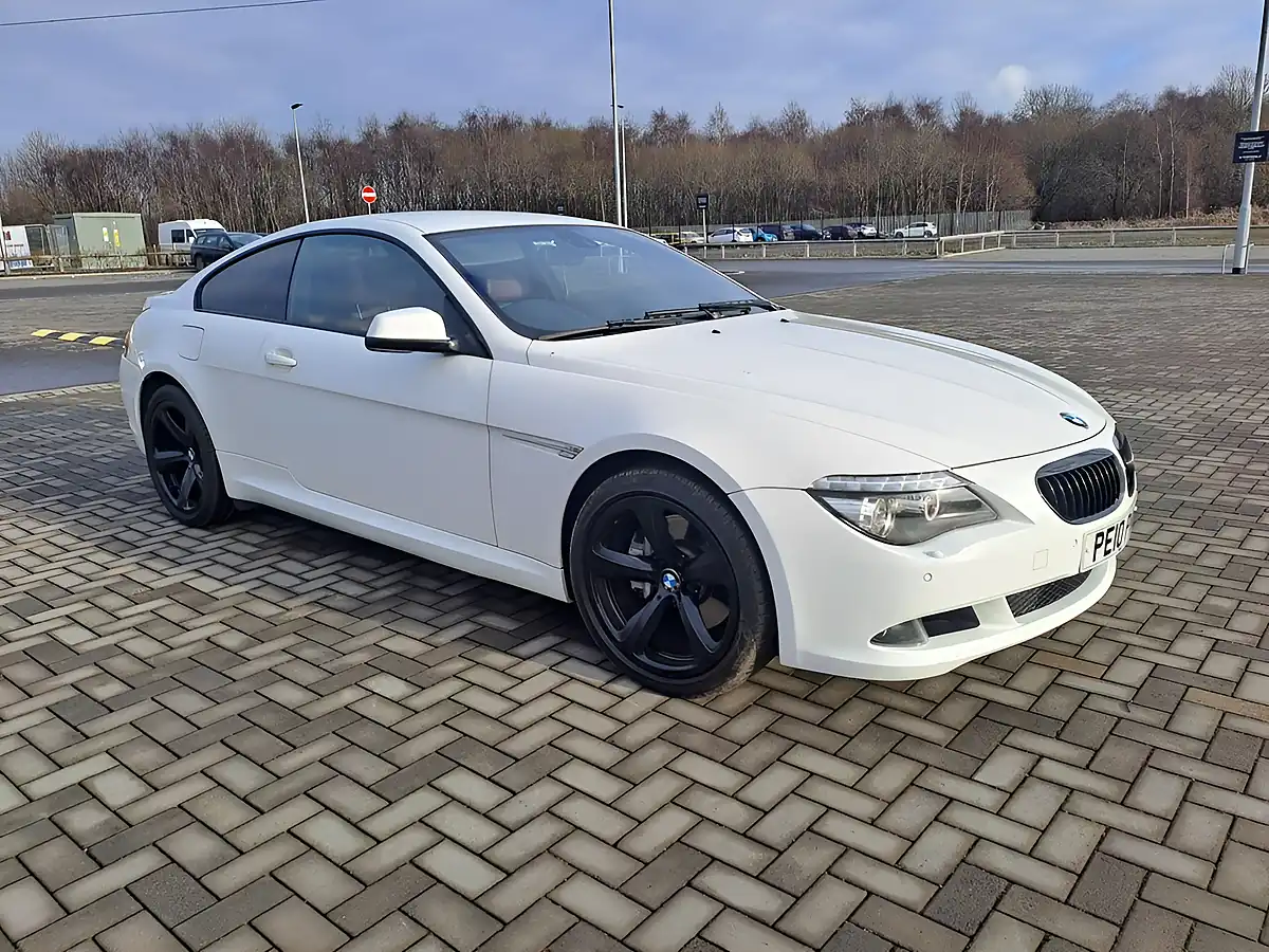 Used 2010 BMW 6 Series Sport White - Interior and Exterior details 8