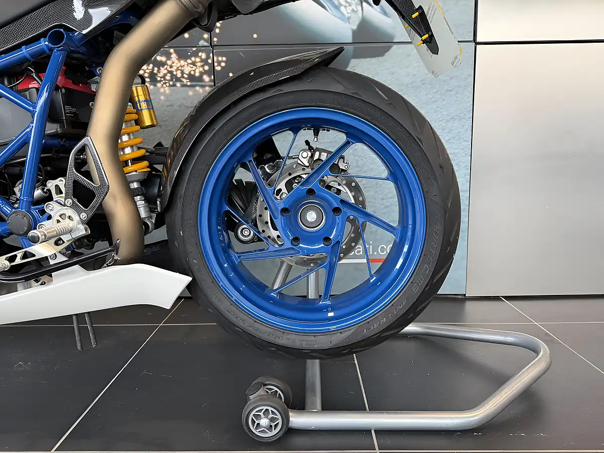 Used 2010 BMW HP2 Sport - Interior and Exterior details 16
