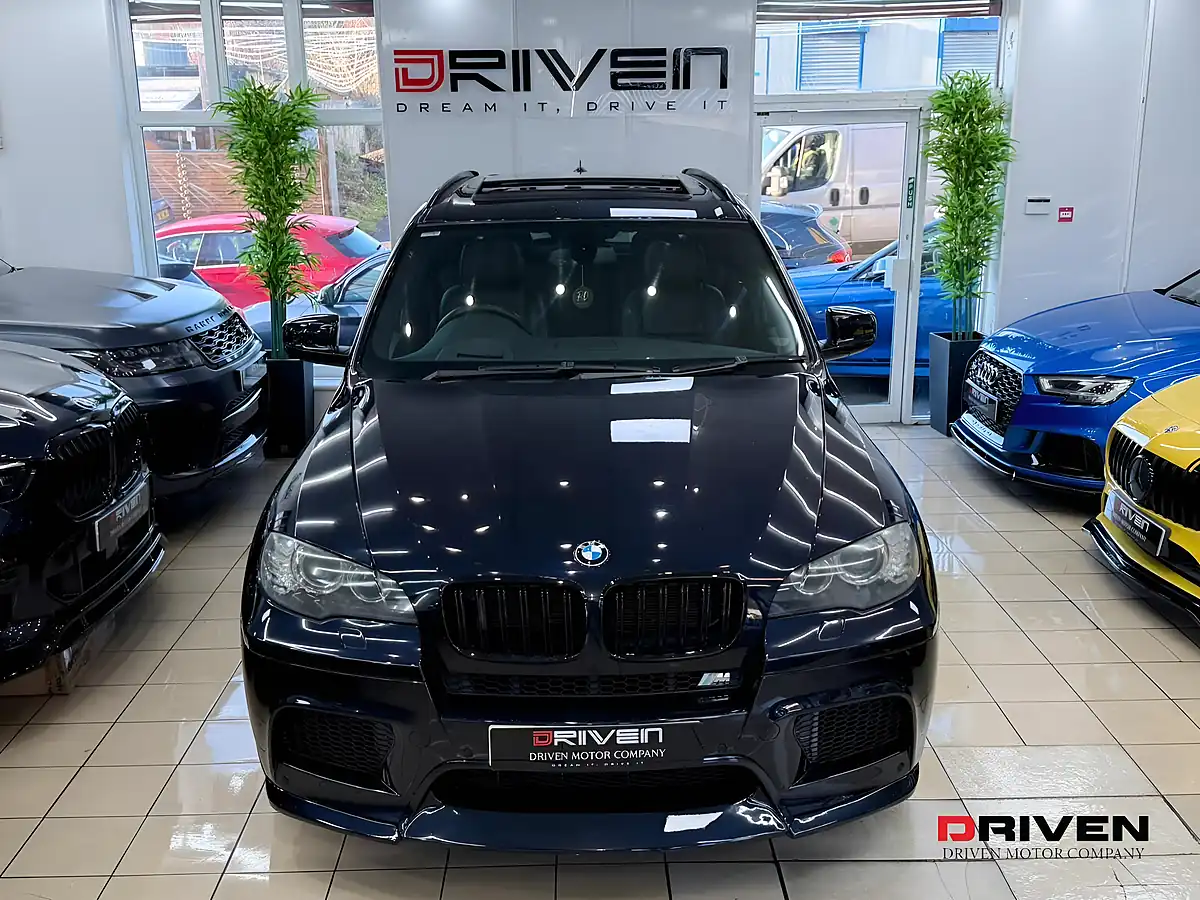 Used 2010 BMW X5 M Black - Interior and Exterior details 2