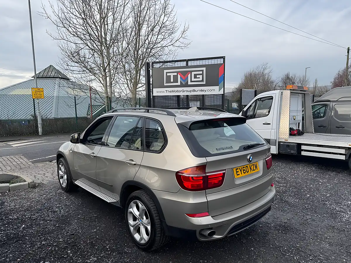 Used 2010 BMW X5 Se Platinum Bronze Metallic - Interior and Exterior details 7