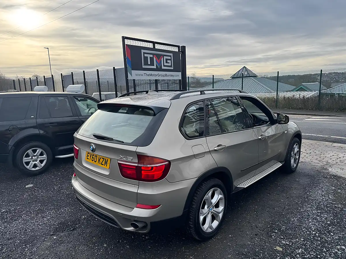 Used 2010 BMW X5 Se Platinum Bronze Metallic - Interior and Exterior details 8