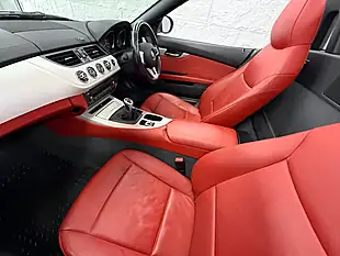 Used 2010 BMW Z4 Convertible White - Interior and Exterior details 16